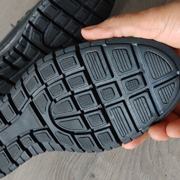 Slip on boot - Picture 2 of 3